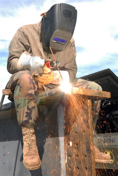 military welding contractors